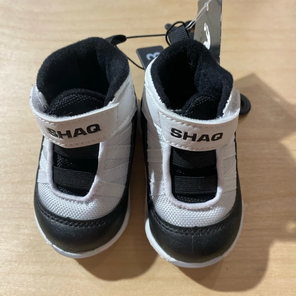 Shaq Infant Athletics Shoes size 3 (JY)